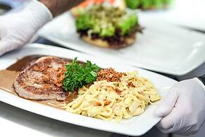 Hotel & Restaurant Goldener Pflug