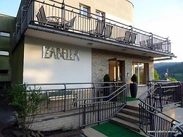 Izabella
