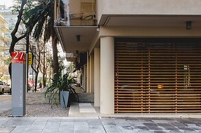 27 Suites Apart Hotel