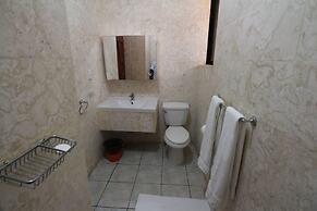 Hotel Garant & Suites