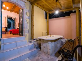 Skandalis Traditional Suites