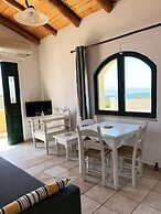 Skandalis Traditional Suites