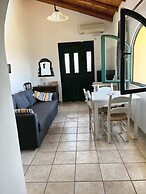 Skandalis Traditional Suites