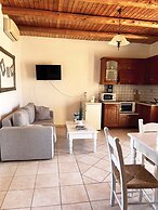 Skandalis Traditional Suites