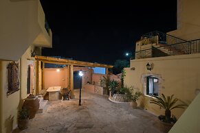 Skandalis Traditional Suites