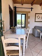 Skandalis Traditional Suites