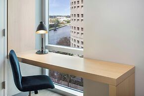 Aloft Tampa Downtown