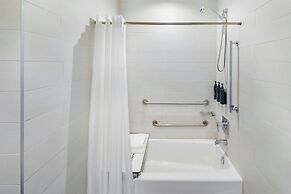 Aloft Tampa Downtown