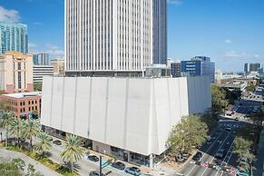 Aloft Tampa Downtown