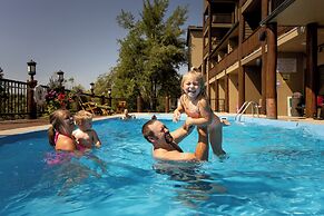 The Pine Lodge on Whitefish River