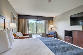 The Pine Lodge on Whitefish River