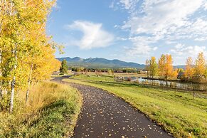 The Pine Lodge on Whitefish River