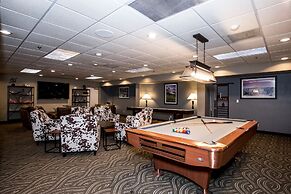 The Pine Lodge on Whitefish River