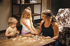 The Pine Lodge on Whitefish River