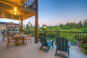 The Pine Lodge on Whitefish River