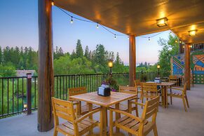 The Pine Lodge on Whitefish River