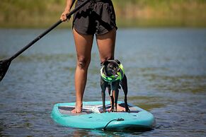 The Pine Lodge on Whitefish River