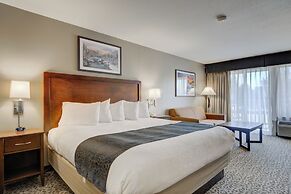 The Pine Lodge on Whitefish River