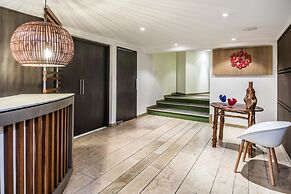 Viaggio Teleport Suites