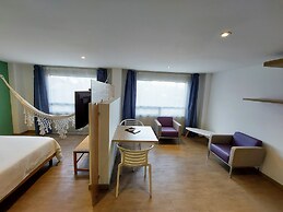 Viaggio Teleport Suites