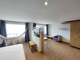 Viaggio Teleport Suites