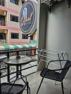 Dfeel House