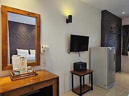 Dfeel House