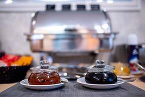 Felicity Garni Hotel