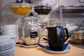 Felicity Garni Hotel