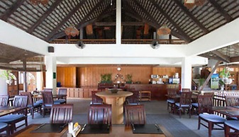 Coral Hotel Bangsaphan