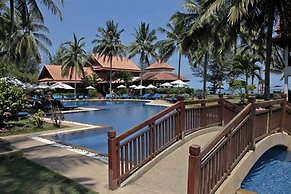 Coral Hotel Bangsaphan