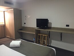 Huskisson Beach Motel