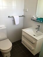 Huskisson Beach Motel