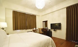 Summer Moonlight Vacation House