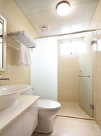 Summer Moonlight Vacation House