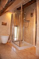 The Rooms at the Nook