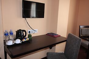 Rama Inn Boutique Home