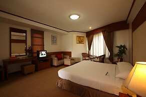 Royal Diamond Hotel