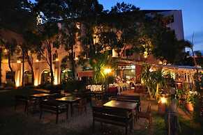 Royal Diamond Hotel