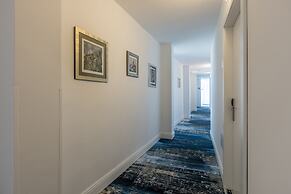 Annex building Art hotel