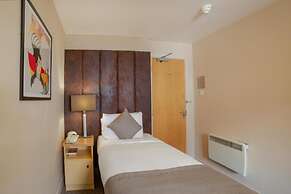 Highland Aberdeen City Centre