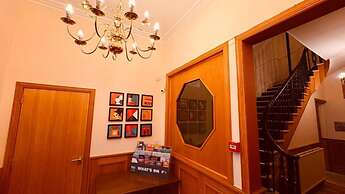 Highland Aberdeen City Centre