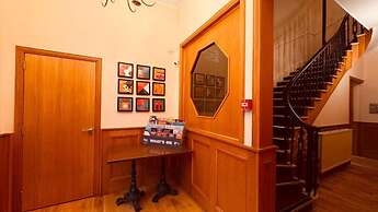 Highland Aberdeen City Centre