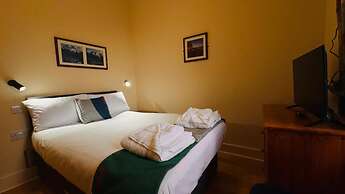 Highland Aberdeen City Centre