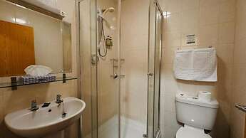 Highland Aberdeen City Centre