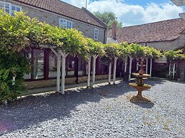 Northover Manor Hotel