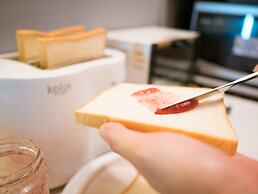 On My Way Taipei Youth Hostel