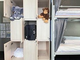 Easymind Guesthouse, Hostel in Taipei Main Station