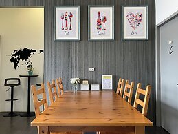 Easymind Guesthouse, Hostel in Taipei Main Station