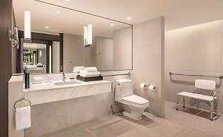 Hilton Bangkok Suvarnabhumi Golf Resort & Spa